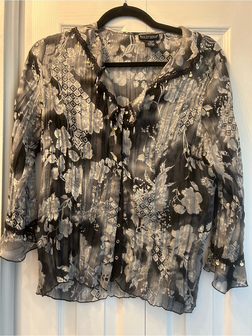 Bay Studio Black & White Floral Sheer Button-Front Blouse